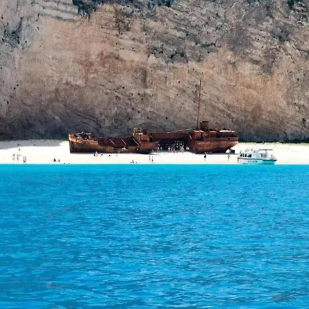 Vilă In Zakynthos With Private Pool & Views Lagopodhon