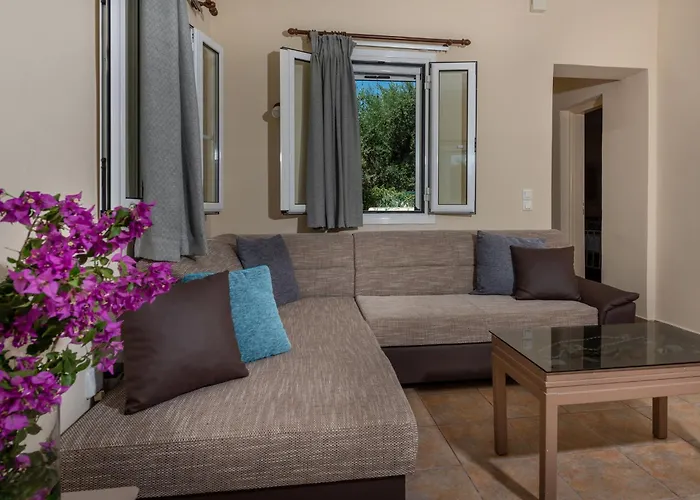 In Zakynthos With Private Pool & Views * Lagopodhon