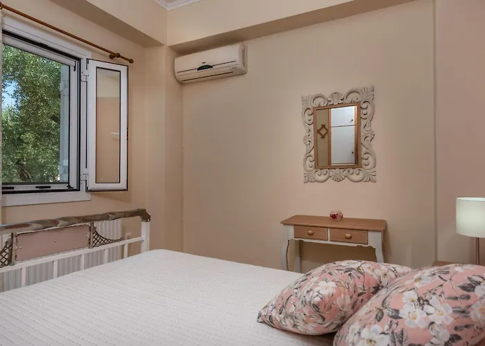 빌라 In Zakynthos With Private Pool & Views Lagopodhon