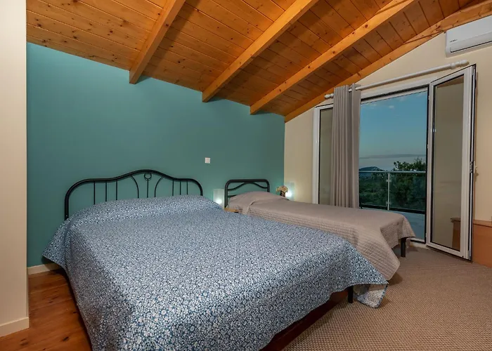 빌라 In Zakynthos With Private Pool & Views Lagopodhon