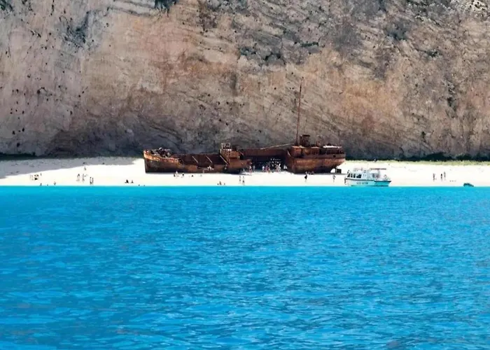 빌라 In Zakynthos With Private Pool & Views Lagopodhon